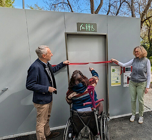 Barrierefreies WC am Grünen Markt eröffnet – Die neue „Toilette für alle“ stärkt Teilhabe und Aufenthaltsqualität im öffentlichen Raum